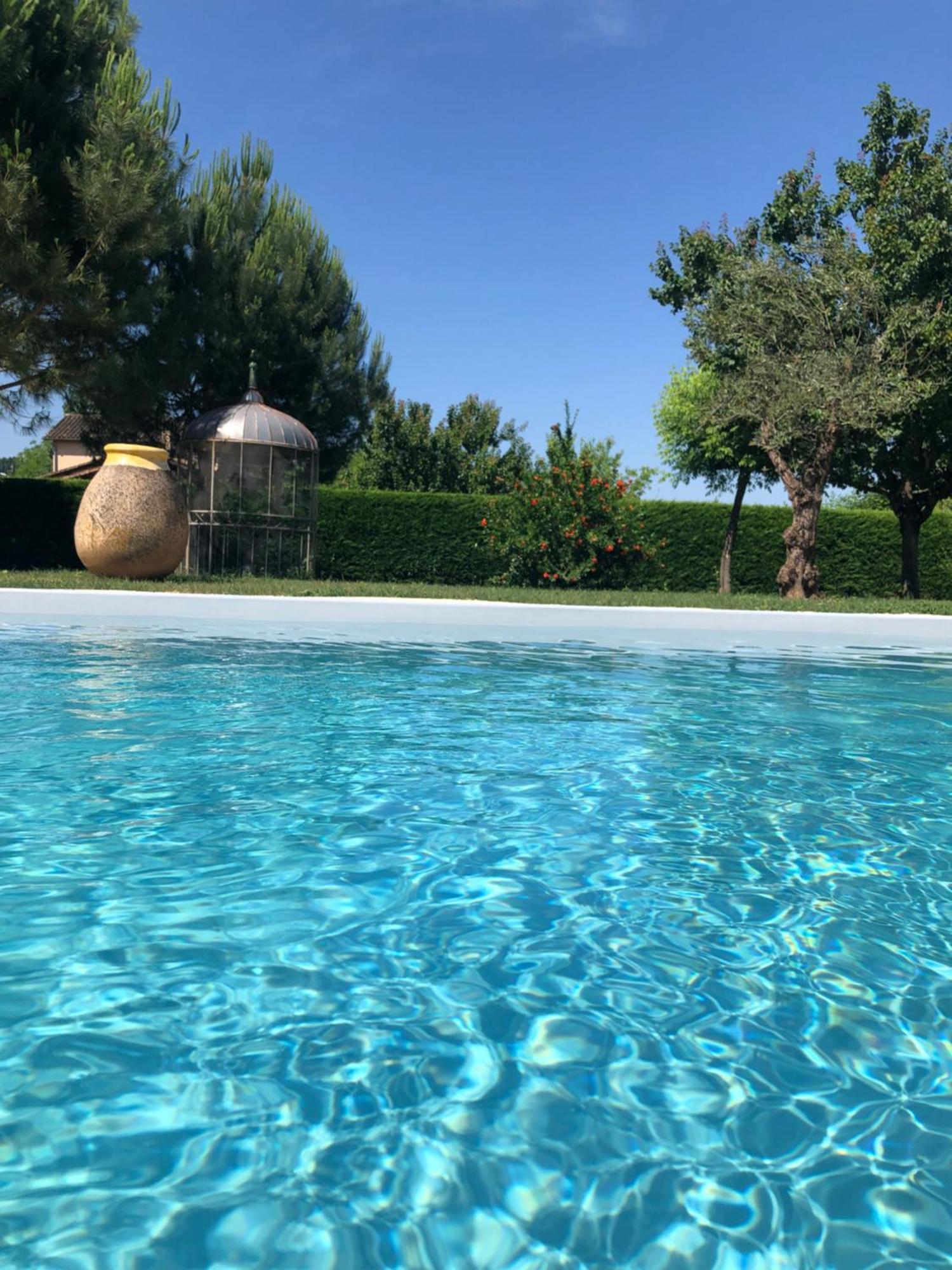 L'Intemporelle B&B Le Buisson-de-Cadouin Bagian luar foto